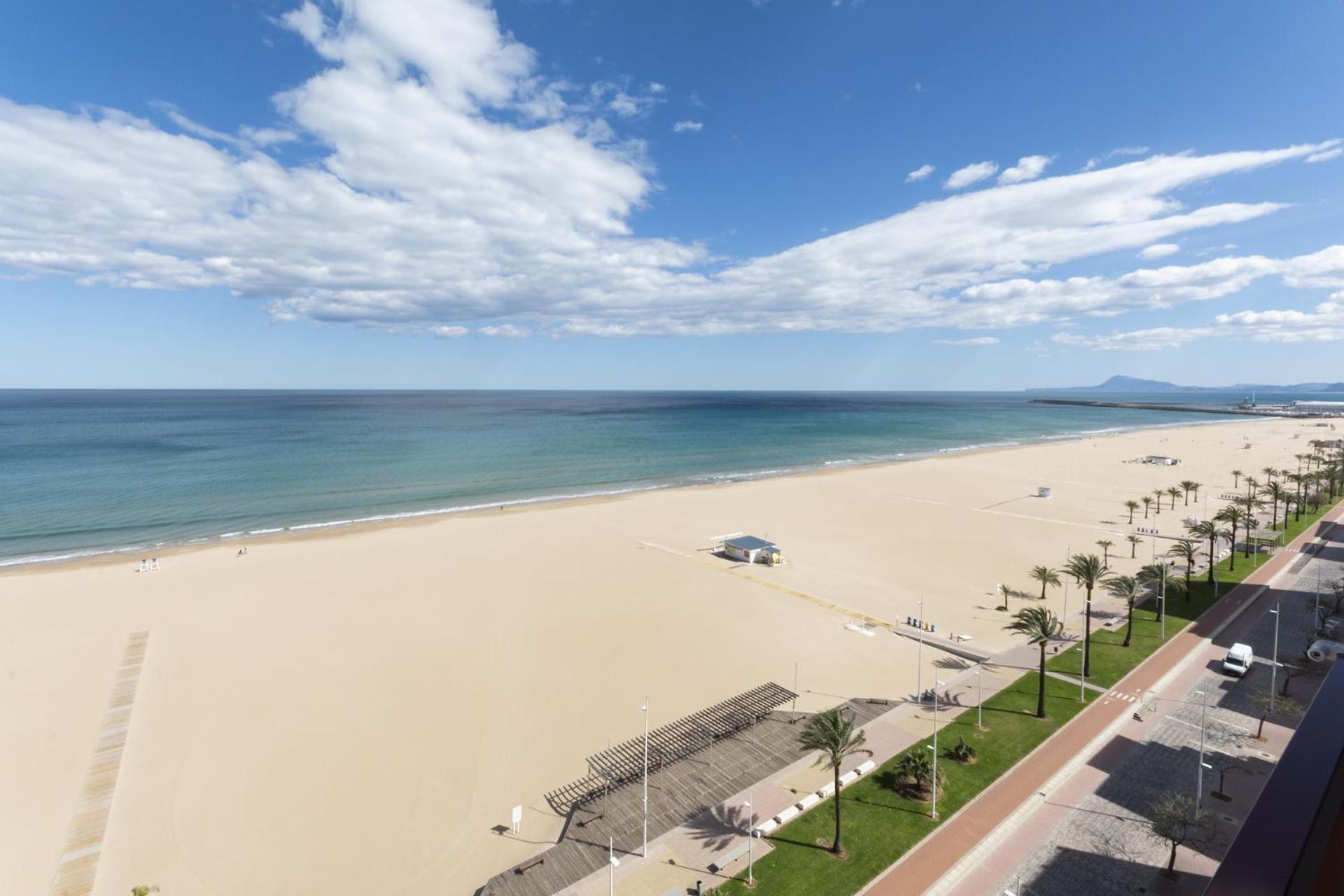 Апартаменти Ag Albatros Premium Playa de Gandia Екстер'єр фото